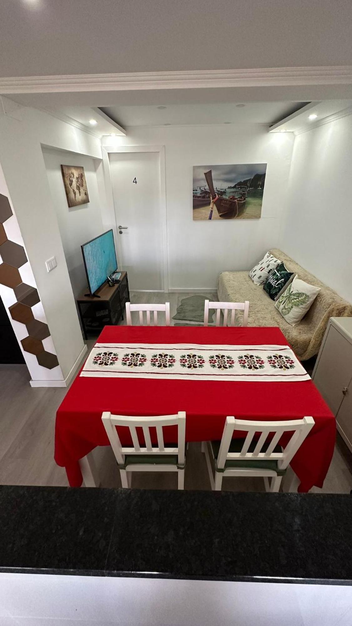 Aeroporto Appartement Lissabon